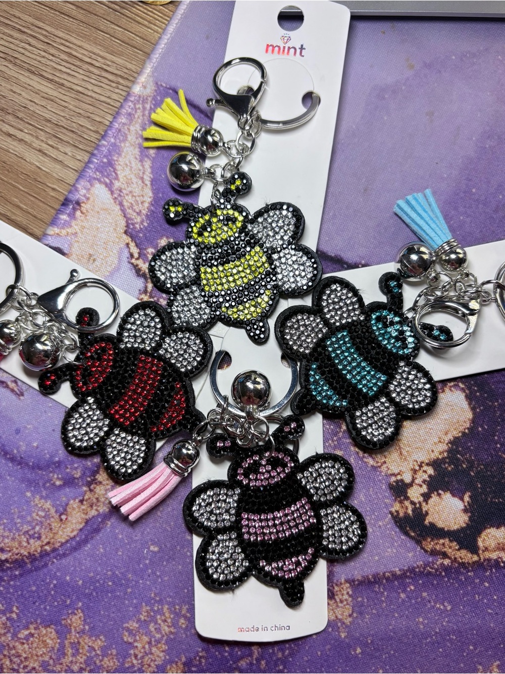 ❤️🩷🩵💛 Set of 4 mint Bee Keychains with rhinestones, tassel & silver ball NWT